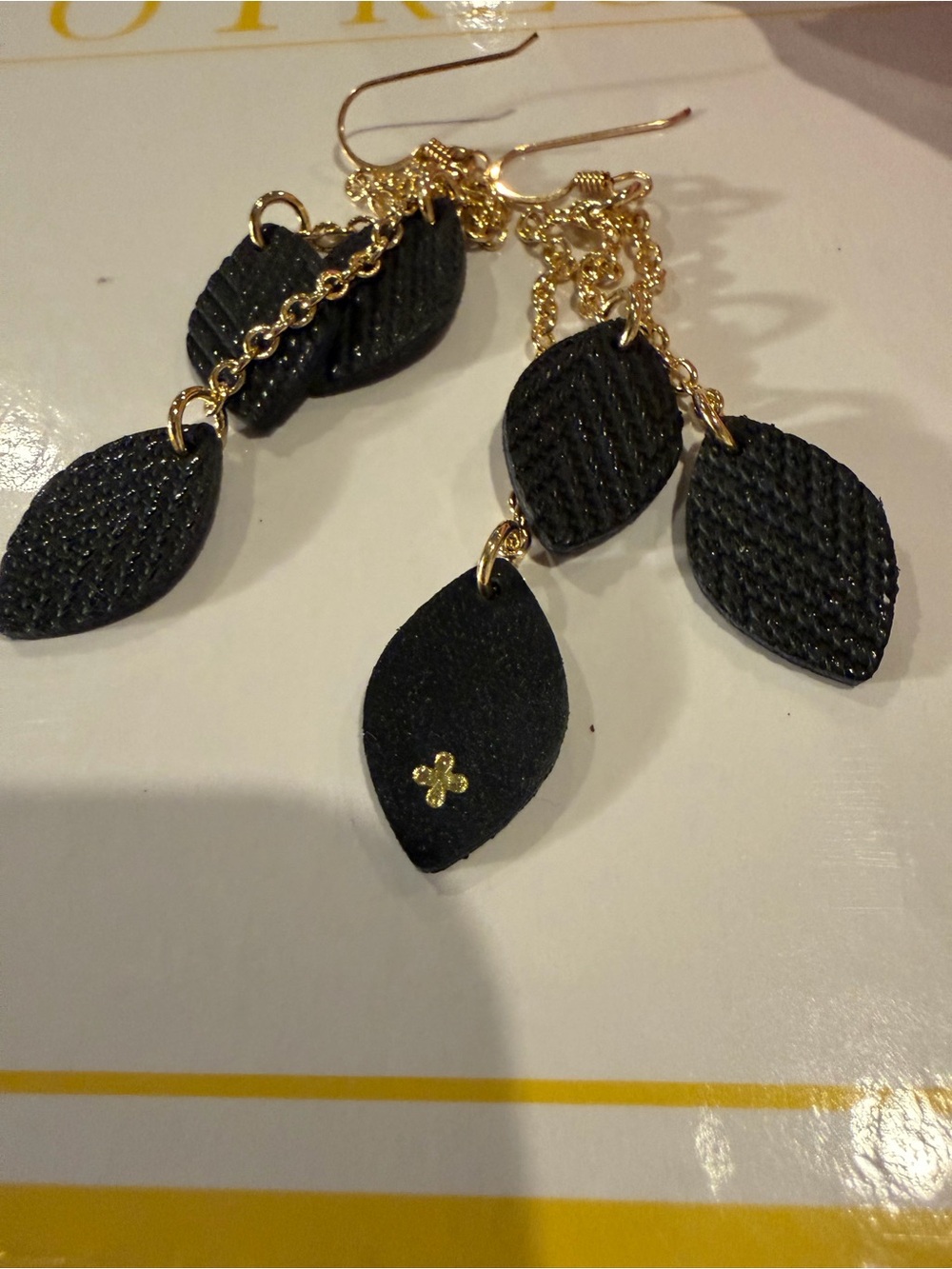 Gold Chain Black Leaf Drop Earrings - Stylish Women Jewelry